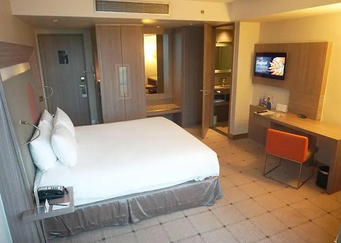 Novotel Platinum Pratunam Отель