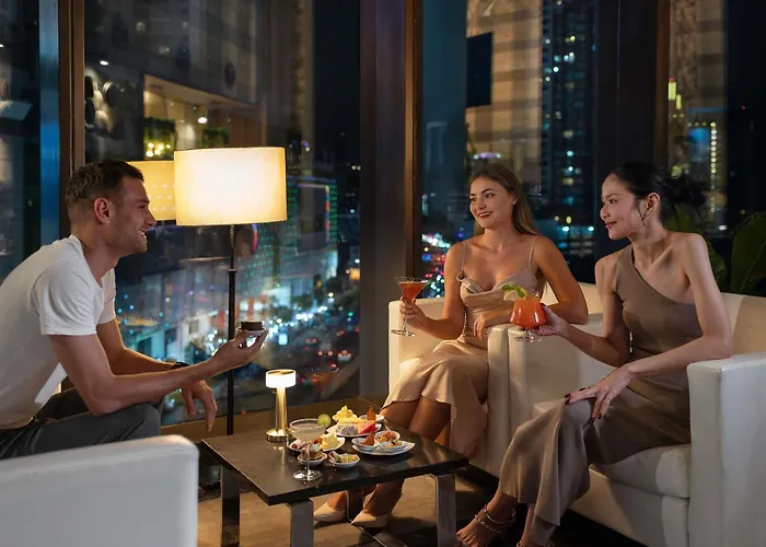 Novotel Platinum Pratunam 4*