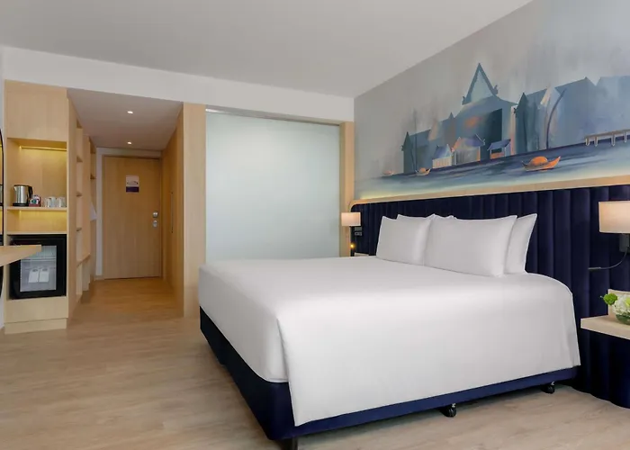 Novotel Platinum Pratunam 4* バンコク都