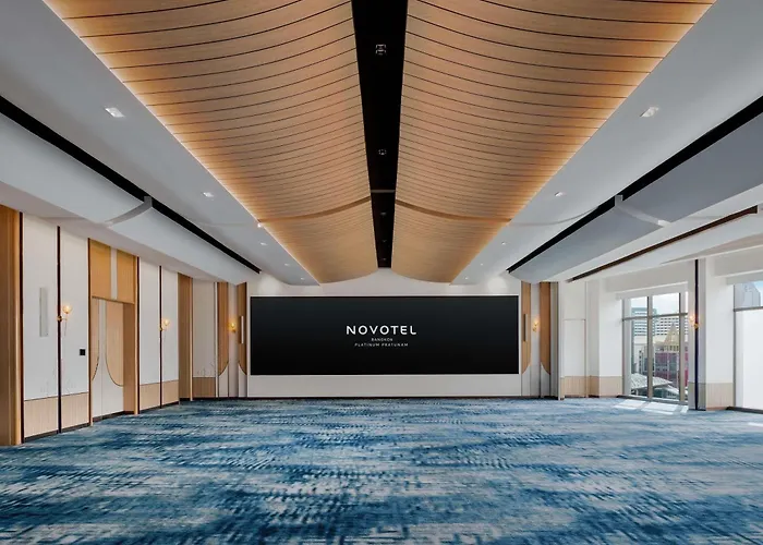 Novotel Platinum Pratunam 4*