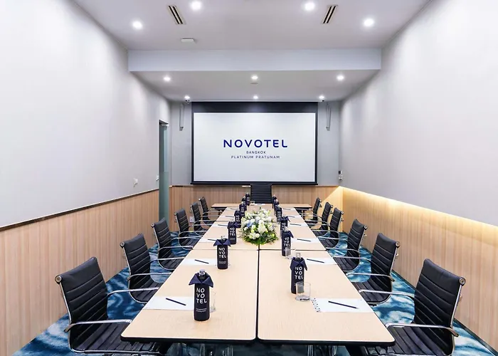 Novotel Platinum Pratunam Hotel 4*